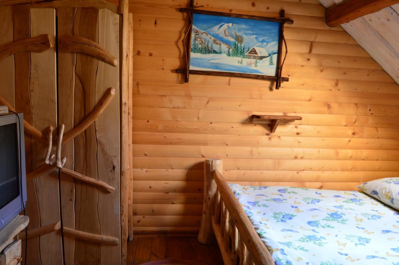 Zatishok Bilya Richky Villa Pilipets Exteriör bild