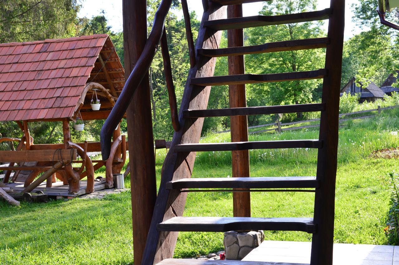 Zatishok Bilya Richky Villa Pilipets Exteriör bild